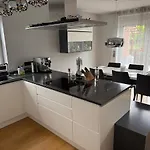 Doppelhaushaelfte 125m2 3 2 Badezimmer Kueche 5 Schlafplaetze Naehe Hamburg