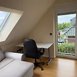 Doppelhaushaelfte 125m2 3 2 Badezimmer Kueche 5 Schlafplaetze Naehe Hamburg Stelle