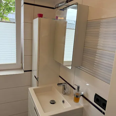 Prázdninový dům Doppelhaushaelfte 125m2 3 2 Badezimmer Kueche 5 Schlafplaetze Naehe Hamburg *