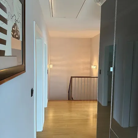 Prázdninový dům Doppelhaushaelfte 125m2 3 2 Badezimmer Kueche 5 Schlafplaetze Naehe Hamburg
