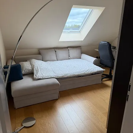Doppelhaushaelfte 125m2 3 2 Badezimmer Kueche 5 Schlafplaetze Naehe Hamburg Prázdninový dům Stelle