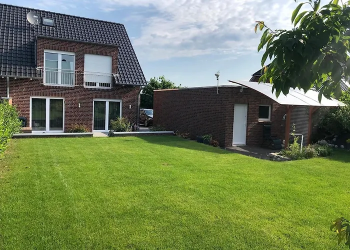 Doppelhaushaelfte 125m2 3 2 Badezimmer Kueche 5 Schlafplaetze Naehe Hamburg Stelle