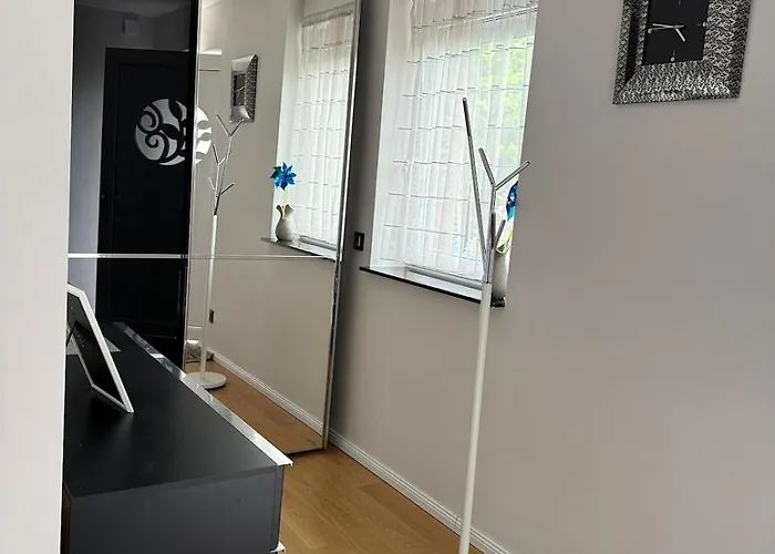 Ferienhaus Doppelhaushälfte 125m2 3 2 Badezimmer Küche 5 Schlafplätze Nähe Hamburg *