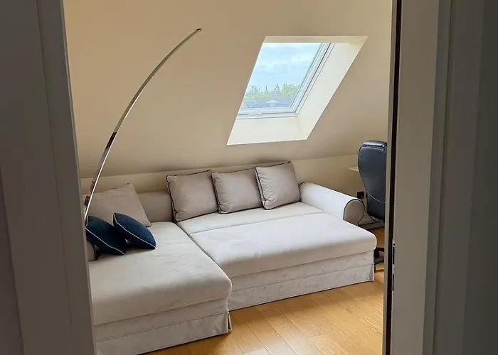 Doppelhaushälfte 125m2 3 2 Badezimmer Küche 5 Schlafplätze Nähe Hamburg *